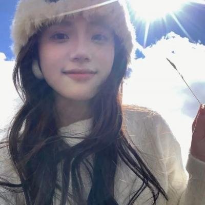 黑暗中的两个人